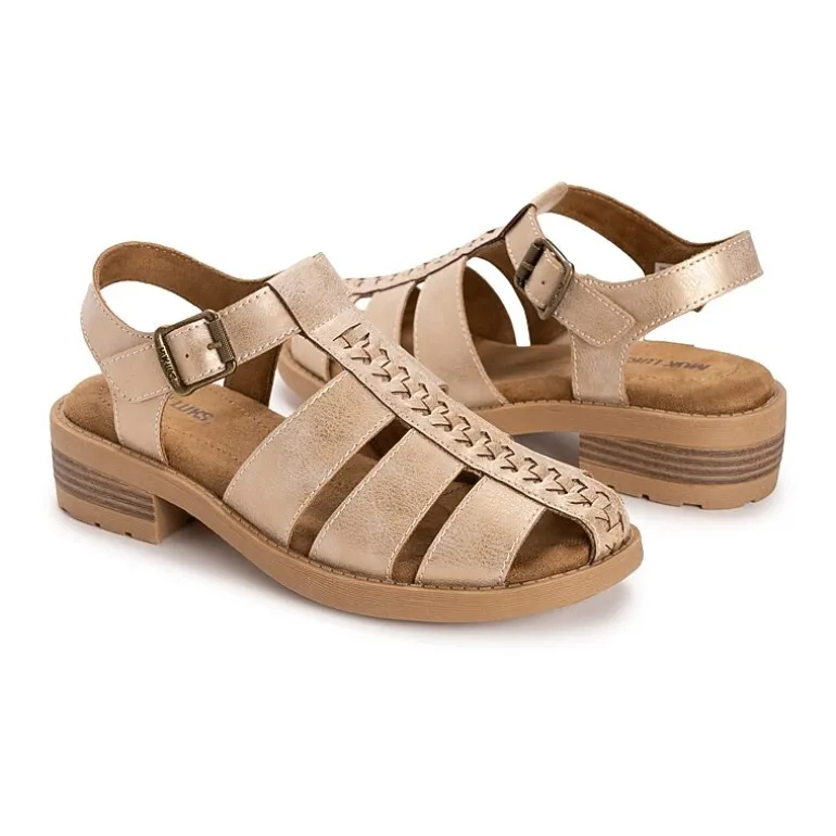 Muk Luks Vanilla Fisherman Womens Round Closed Toe Loafers