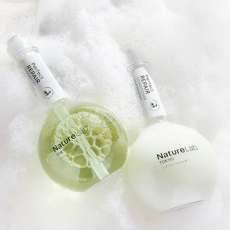Naturelab. Tokyo Perfect Repair Shampoo