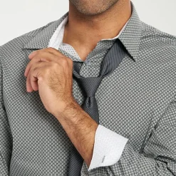 Nick Graham Mens Spread Collar Long Sleeve Shirt + Tie Set