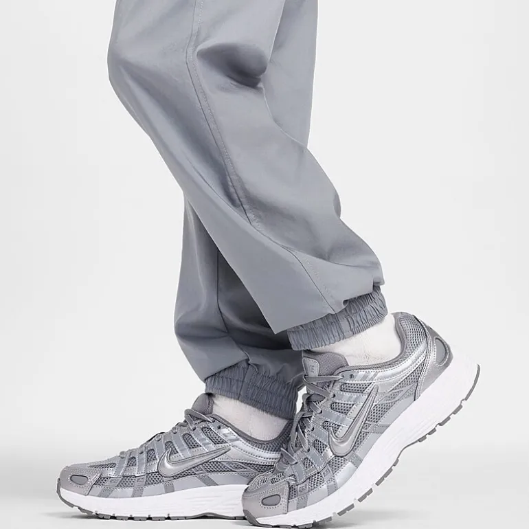 Nike Club Big Kid Unisex Cuffed Regular Fit Jogger Pant