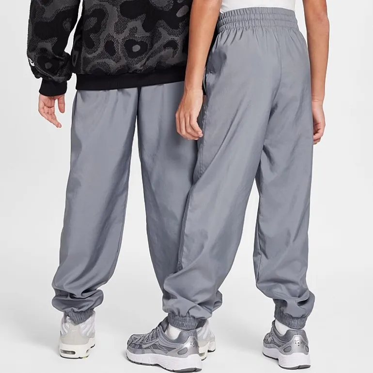 Nike Club Big Kid Unisex Cuffed Regular Fit Jogger Pant