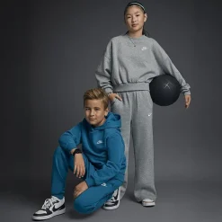Nike Club Big Kid Unisex Long Sleeve Fleece Active Hoodie