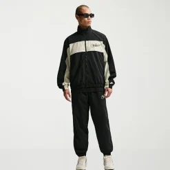 Nike Club Mens Big and Tall Lightweight Windbreaker