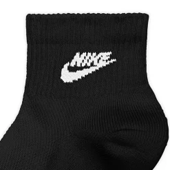 Nike Everyday Elevated Unisex Adult 3 Pair Quarter Ankle Socks