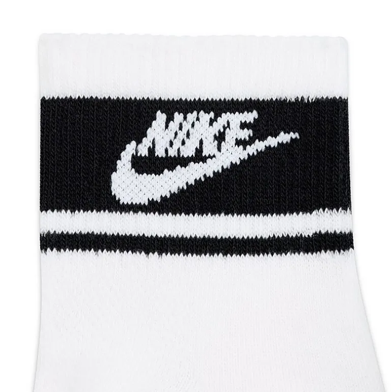 Nike Everyday Elevated Unisex Adult 3 Pair Quarter Ankle Socks
