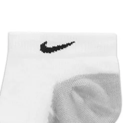 Nike Everyday Max Cushioned Unisex Adult Multi-Pack 3 Pair Low Cut Socks