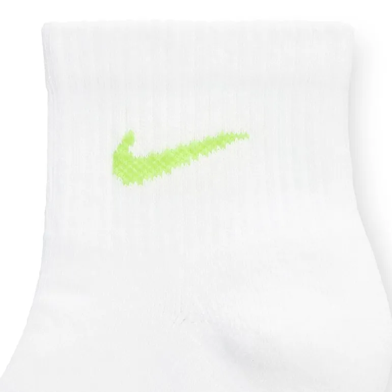 Nike Everyday Plus Cushioned Unisex Adult Breathable Multi-Pack 3 Pair Quarter Ankle Socks