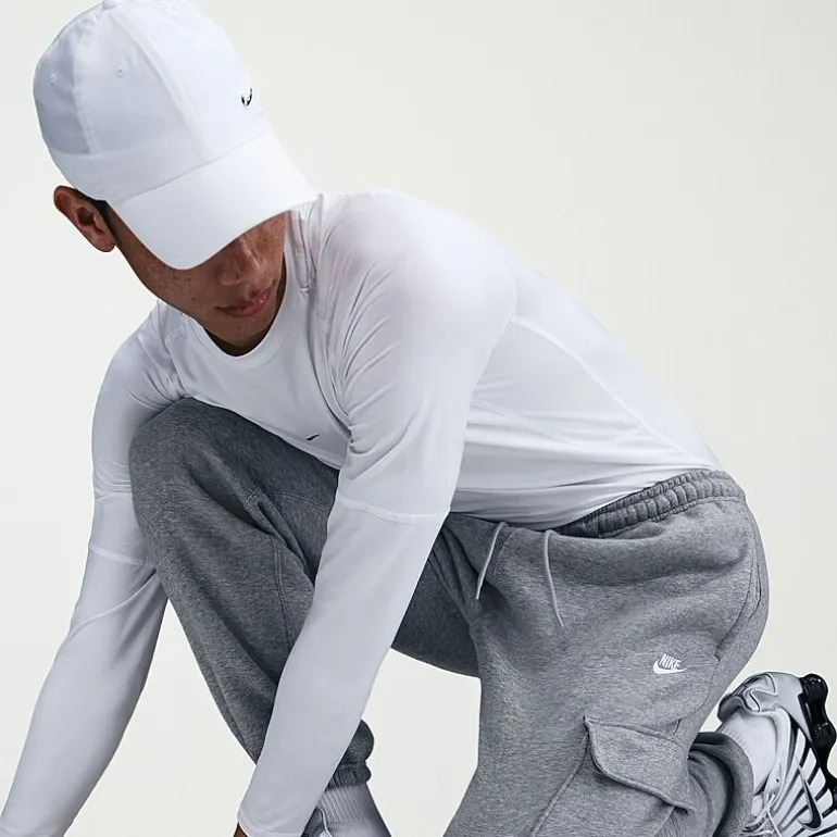 Nike Fleece Mens Cuffed Mid Rise Regular Fit Active Cargo Pant