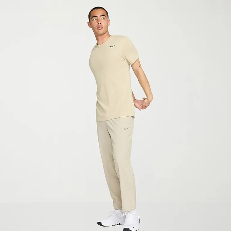 Nike Form Mens Quick Dry Straight Mid Rise Regular Fit Track Pant