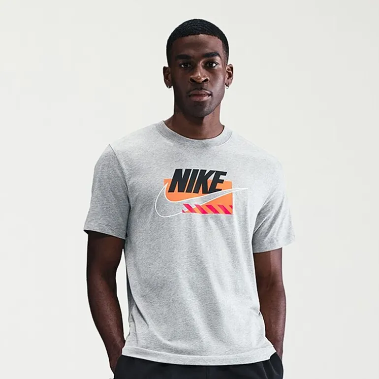 Nike Futura Mens Crew Neck Short Sleeve Classic Fit Graphic T-Shirt