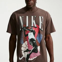 Nike Mens Crew Neck Short Sleeve Classic Fit Big and Tall Graphic T-Shirt