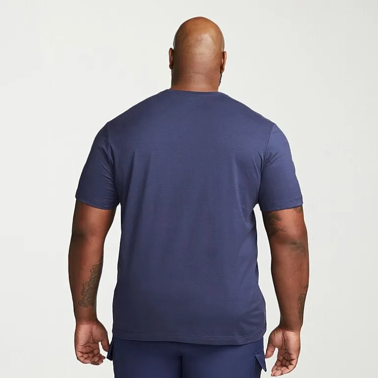 Nike Mens Crew Neck Short Sleeve Regular Fit Big and Tall Graphic T-Shirt
