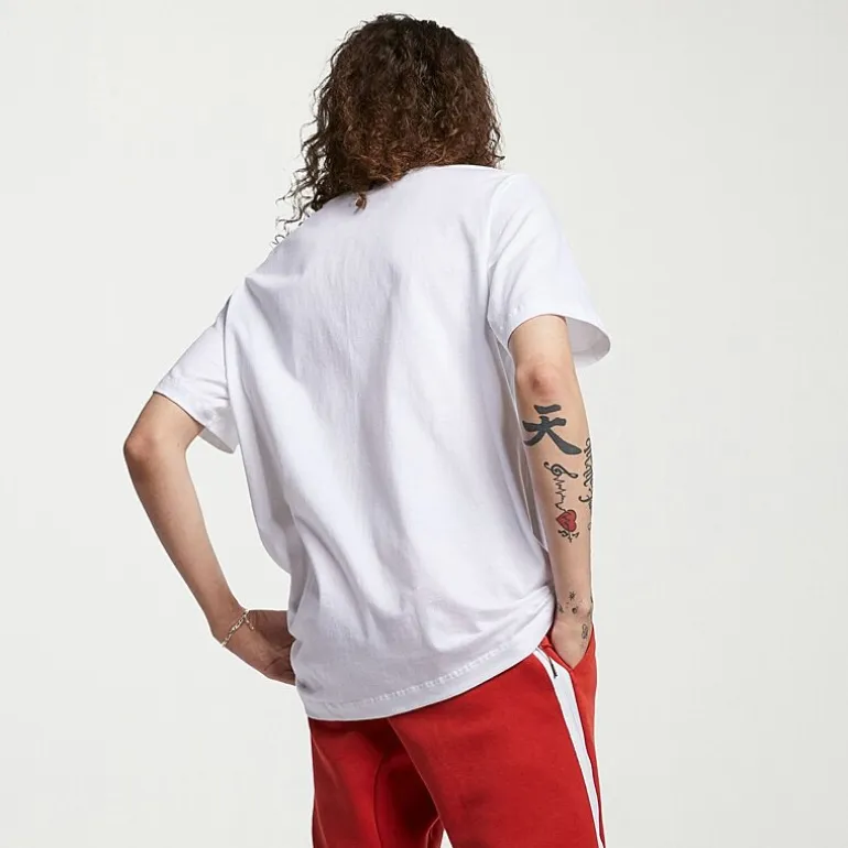 Nike Mens Crew Neck Short Sleeve Embroidered Active T-Shirt