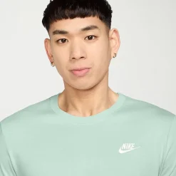Nike Mens Crew Neck Short Sleeve Embroidered Active T-Shirt