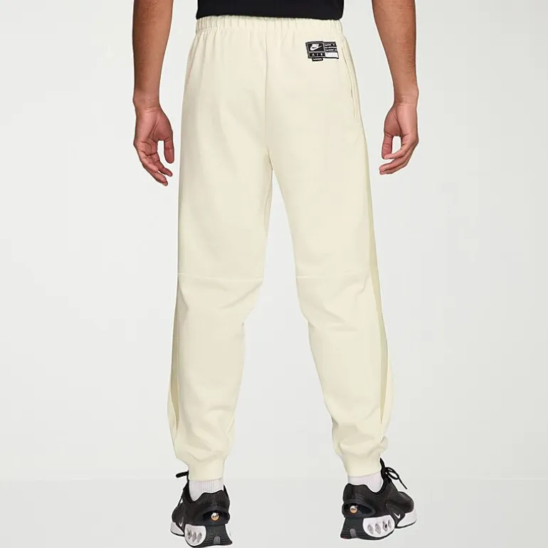 Nike Mens Cuffed Mid Rise Regular Fit Fleece Active Jogger Pant