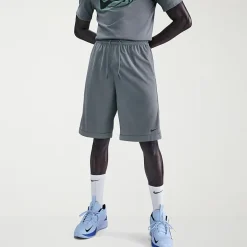 Nike Mens Mid Rise 11