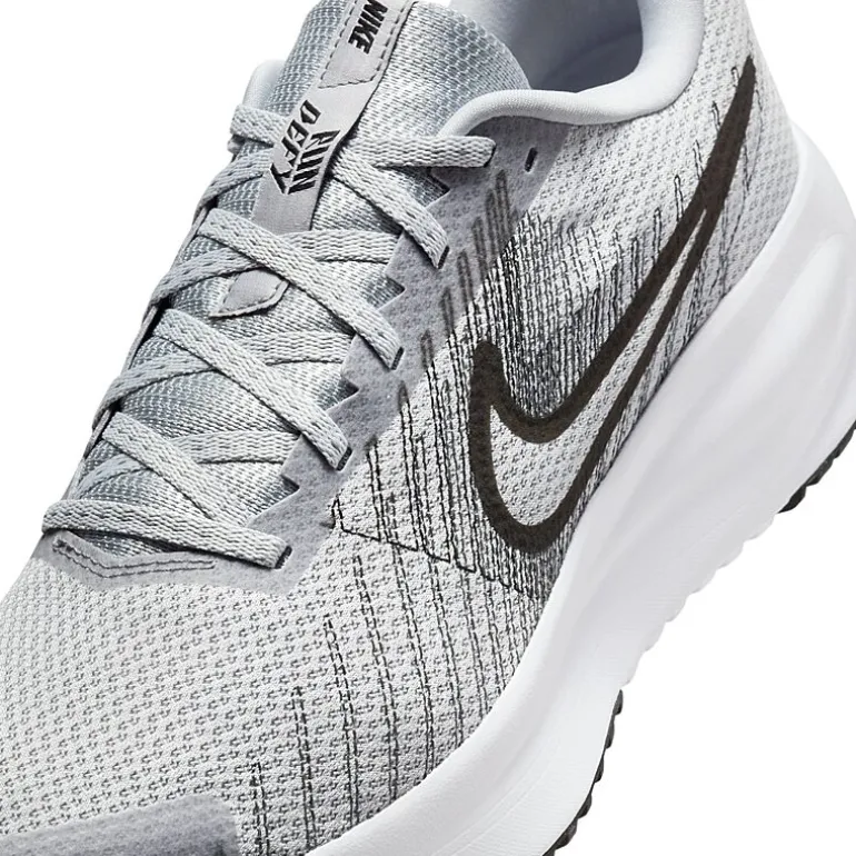 Nike Run Defy Mens Running Shoes