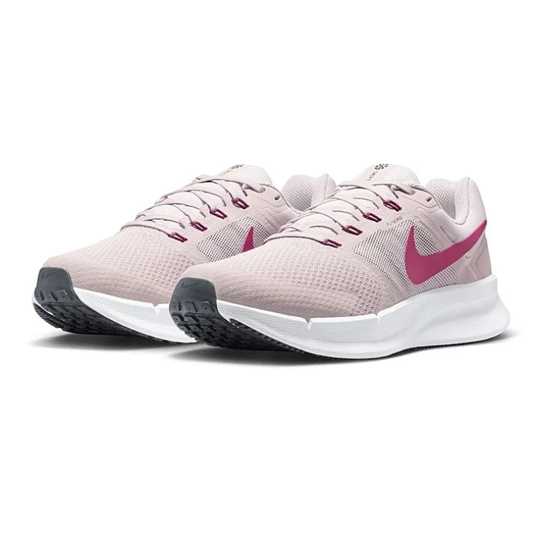 Nike Run Swift 3 Womens Running Shoes