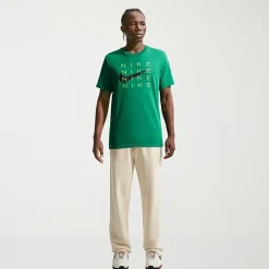 Nike Swoosh Mens Crew Neck Short Sleeve Classic Fit Graphic T-Shirt