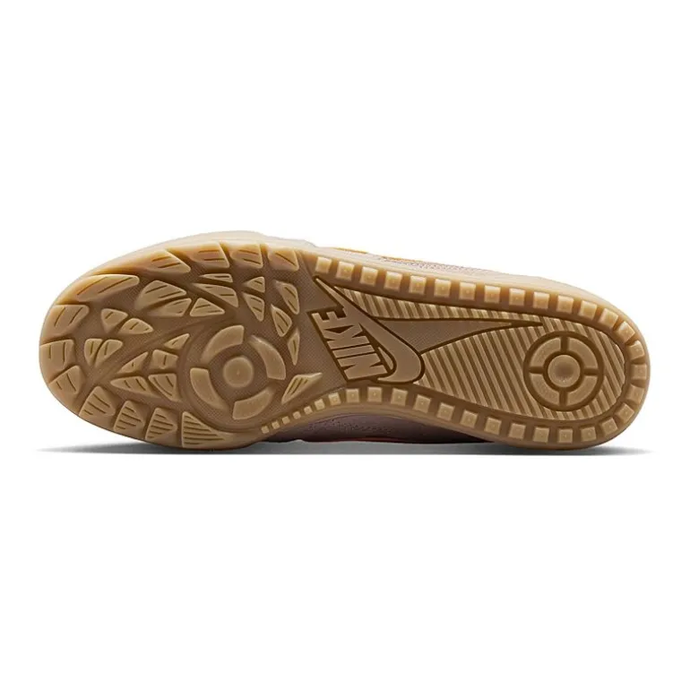 Nike Terra Manta Suede Womens Sneakers
