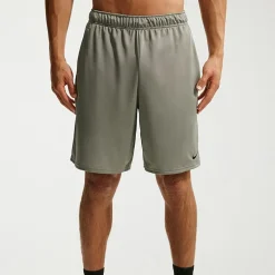 Nike Totality Mens 9