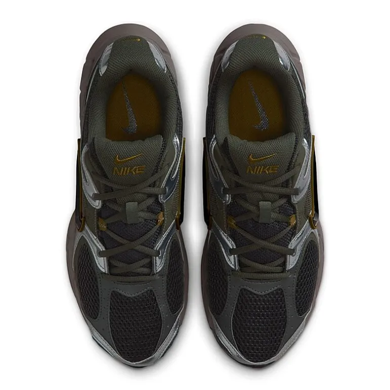 Nike V5 RNR Mens Sneakers