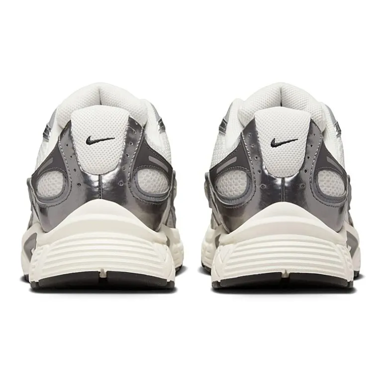 Nike V5 RNR Mens Sneakers