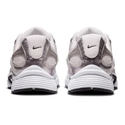 Nike V5 RNR Mens Sneakers