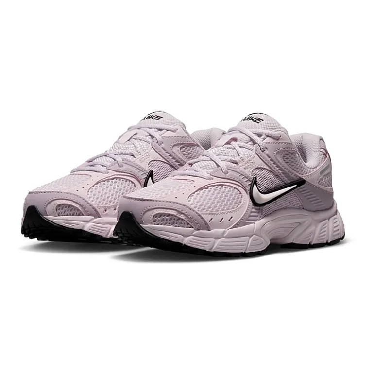 Nike V5 RNR Nubuck Womens Sneakers