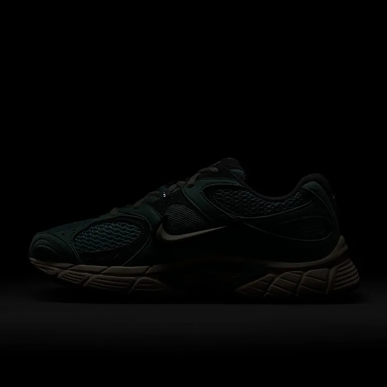 Nike V5 RNR Suede Womens Sneakers