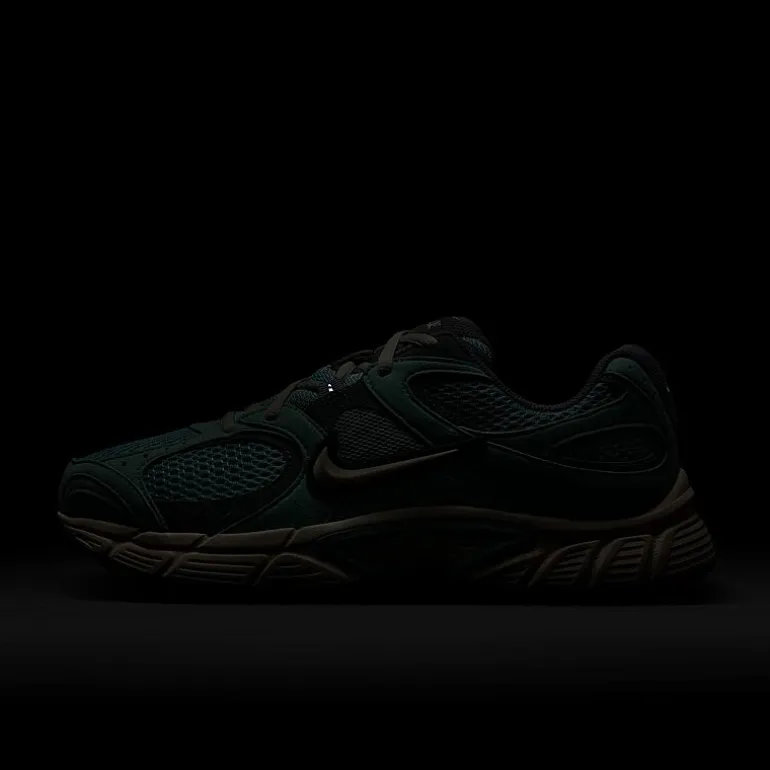Nike V5 RNR Suede Womens Sneakers