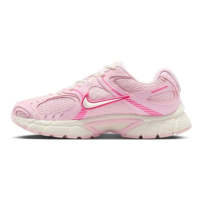 Nike V5 RNR Womens Sneakers