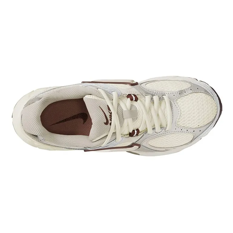 Nike V5 RNR Womens Sneakers
