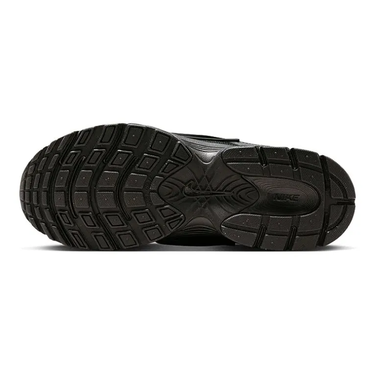 Nike V5 RNR Womens Sneakers