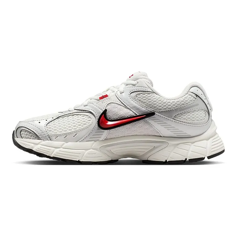 Nike V5 RNR Womens Sneakers