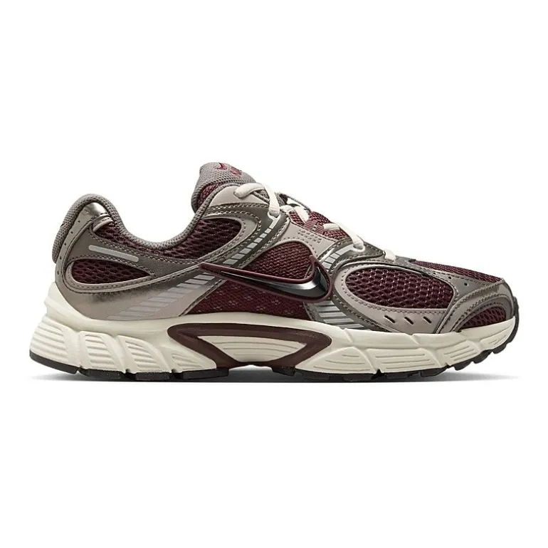 Nike V5 RNR Womens Sneakers