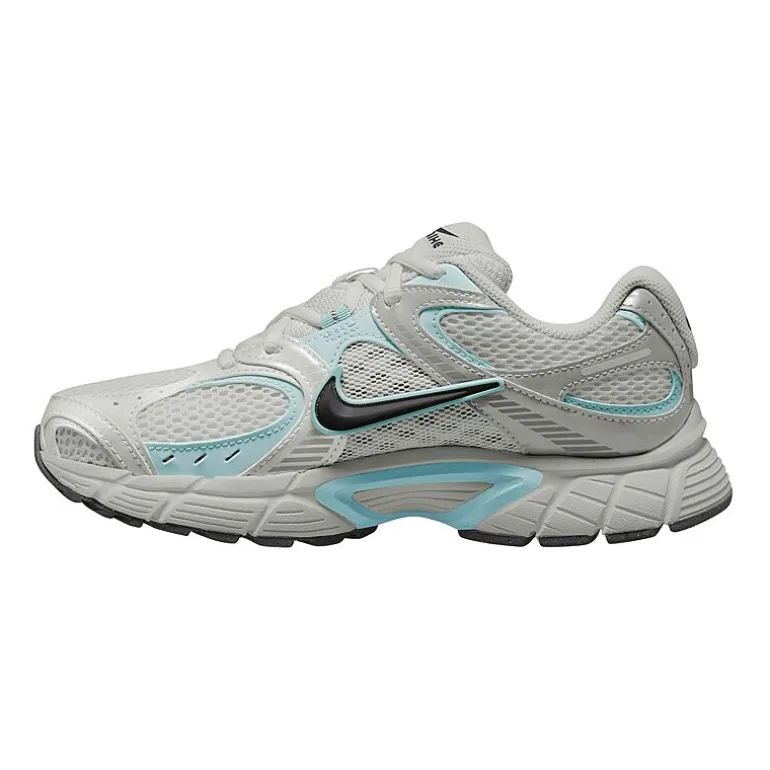 Nike V5 RNR Womens Sneakers
