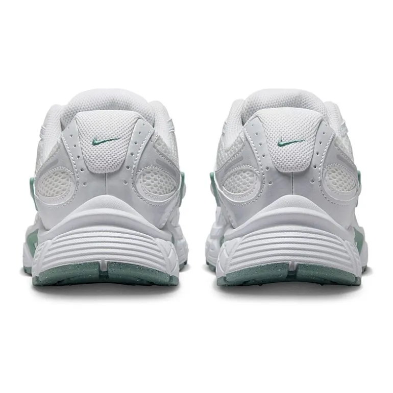 Nike V5 RNR Womens Sneakers