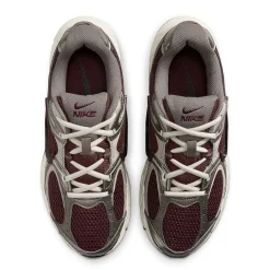 Nike V5 RNR Womens Sneakers