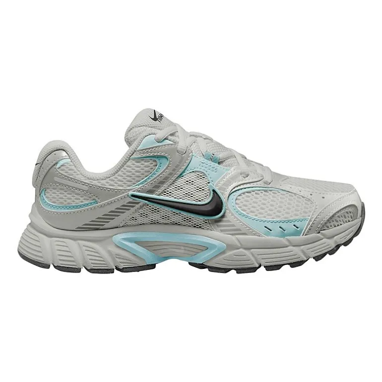 Nike V5 RNR Womens Sneakers