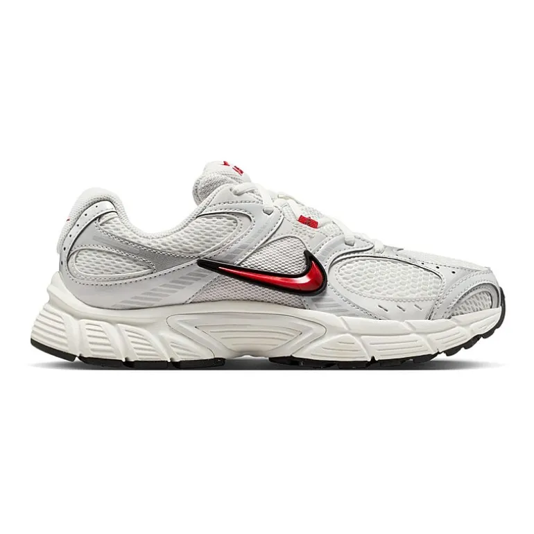Nike V5 RNR Womens Sneakers