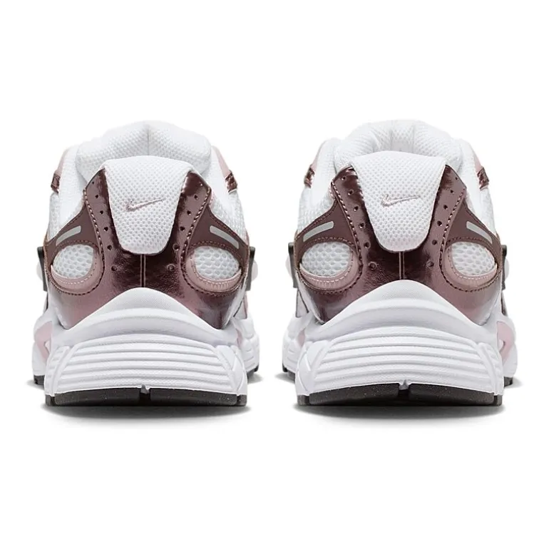 Nike V5 RNR Womens Sneakers