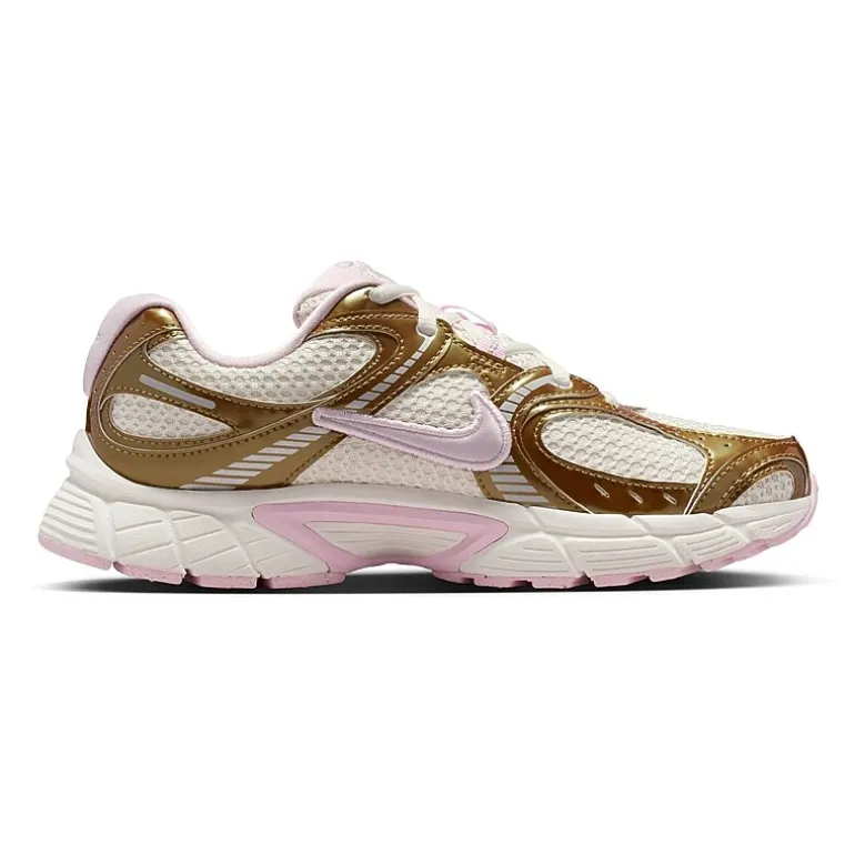 Nike V5 RNR Womens Sneakers