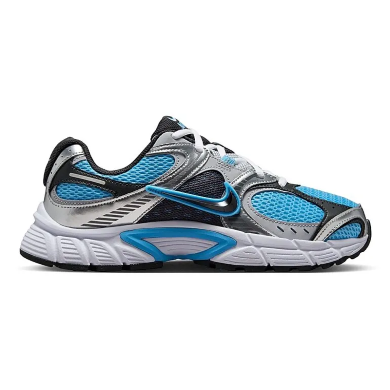 Nike V5 RNR Womens Sneakers
