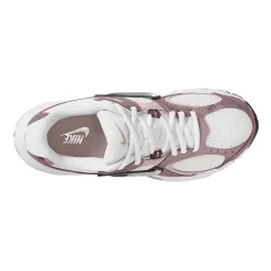 Nike V5 RNR Womens Sneakers