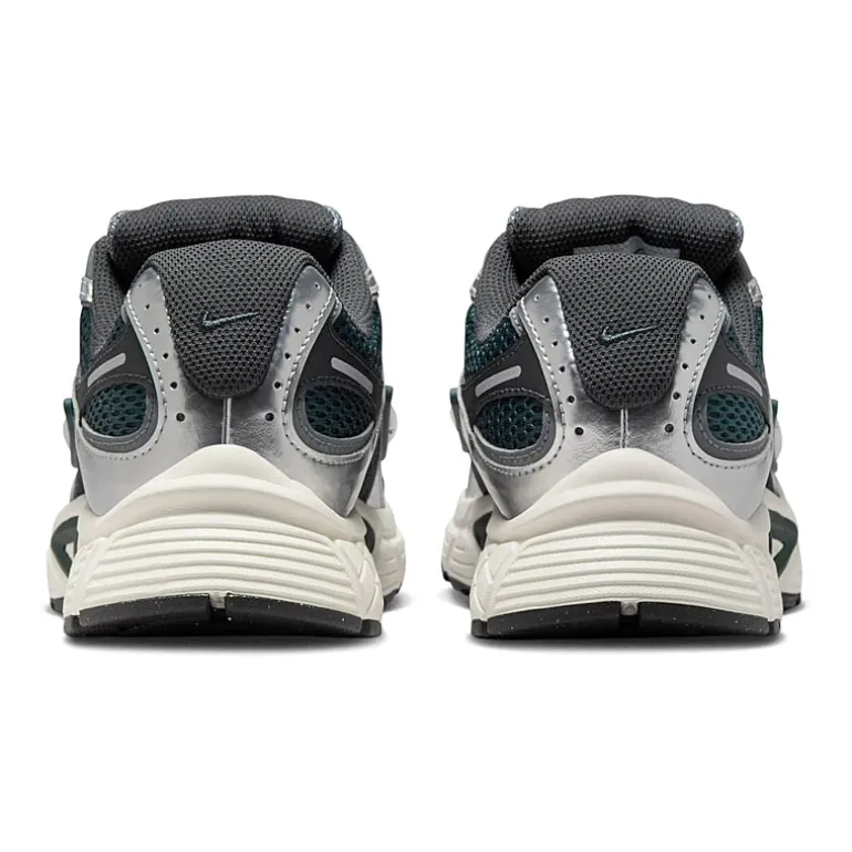 Nike V5 RNR Womens Sneakers