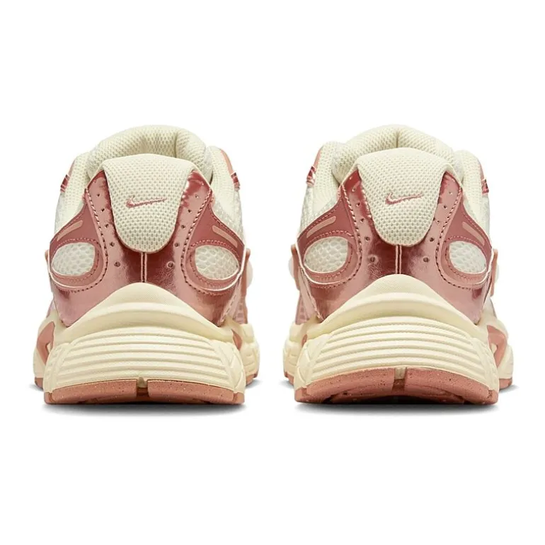 Nike V5 RNR Womens Sneakers