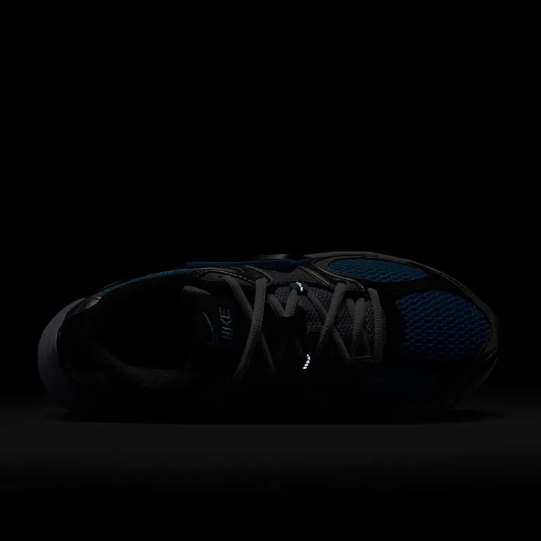 Nike V5 RNR Womens Sneakers