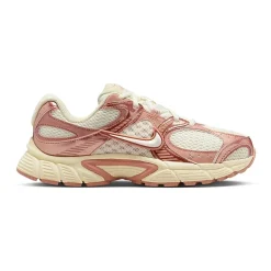 Nike V5 RNR Womens Sneakers