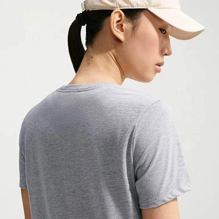 Nike Womens Active T-Shirt